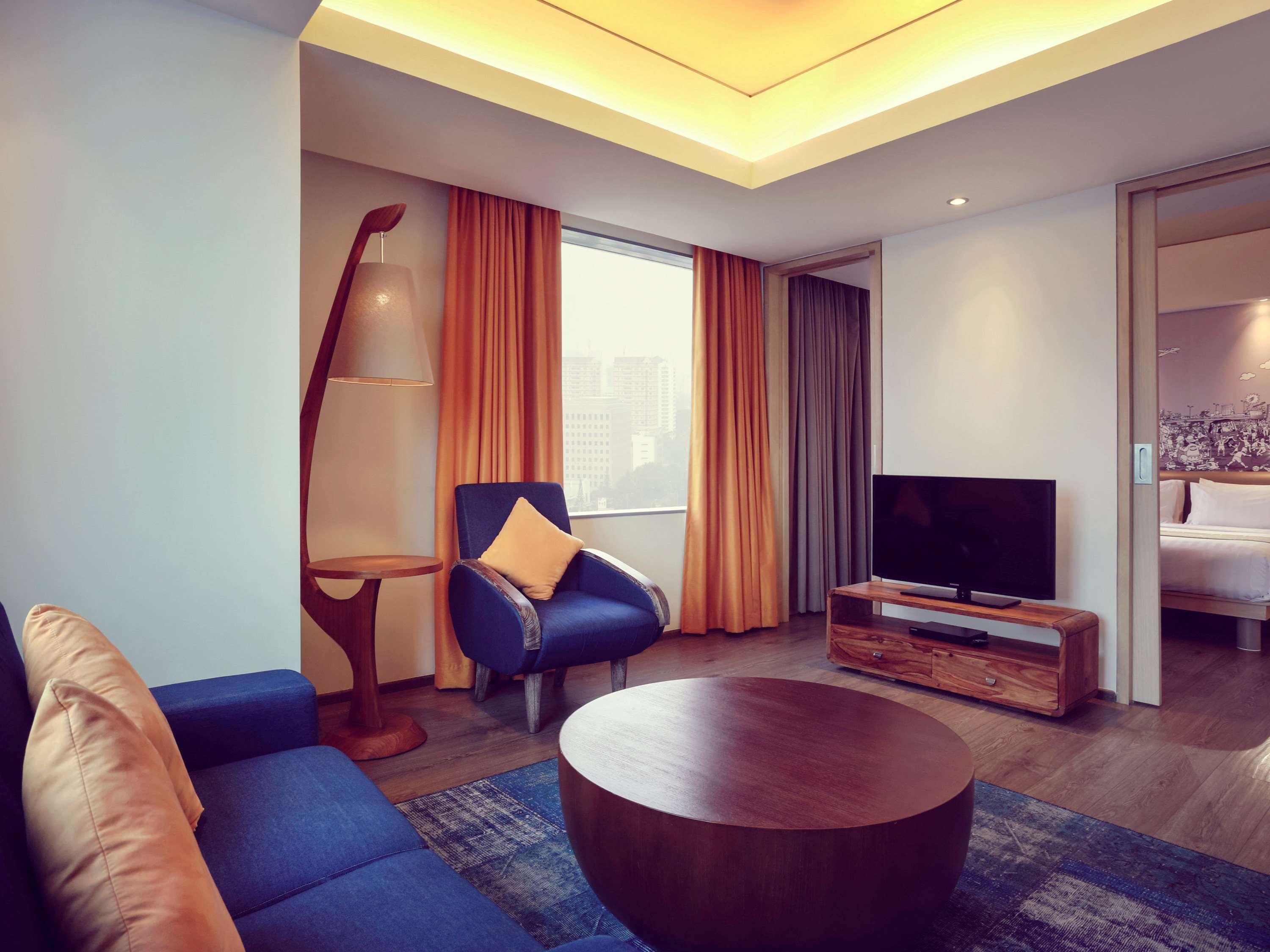 Mercure Jakarta Simatupang Luaran gambar