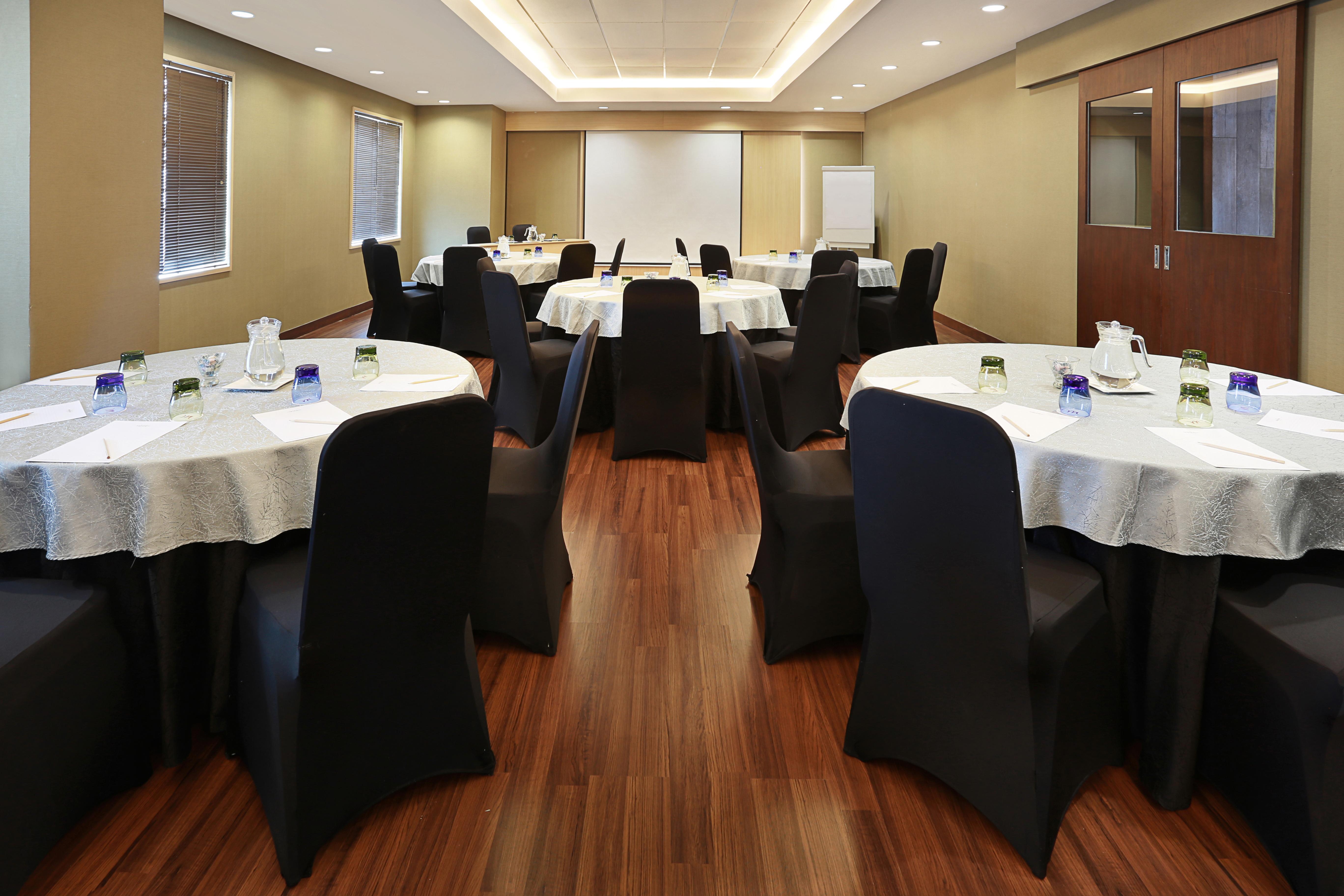 Mercure Jakarta Simatupang Luaran gambar
