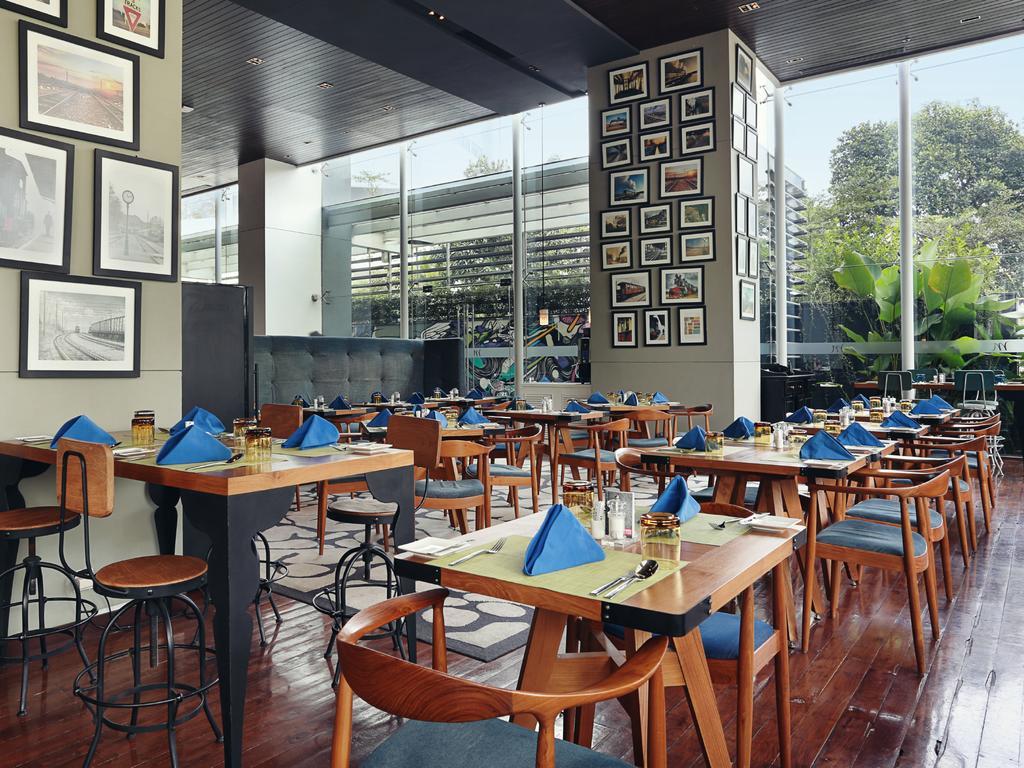 Mercure Jakarta Simatupang Luaran gambar
